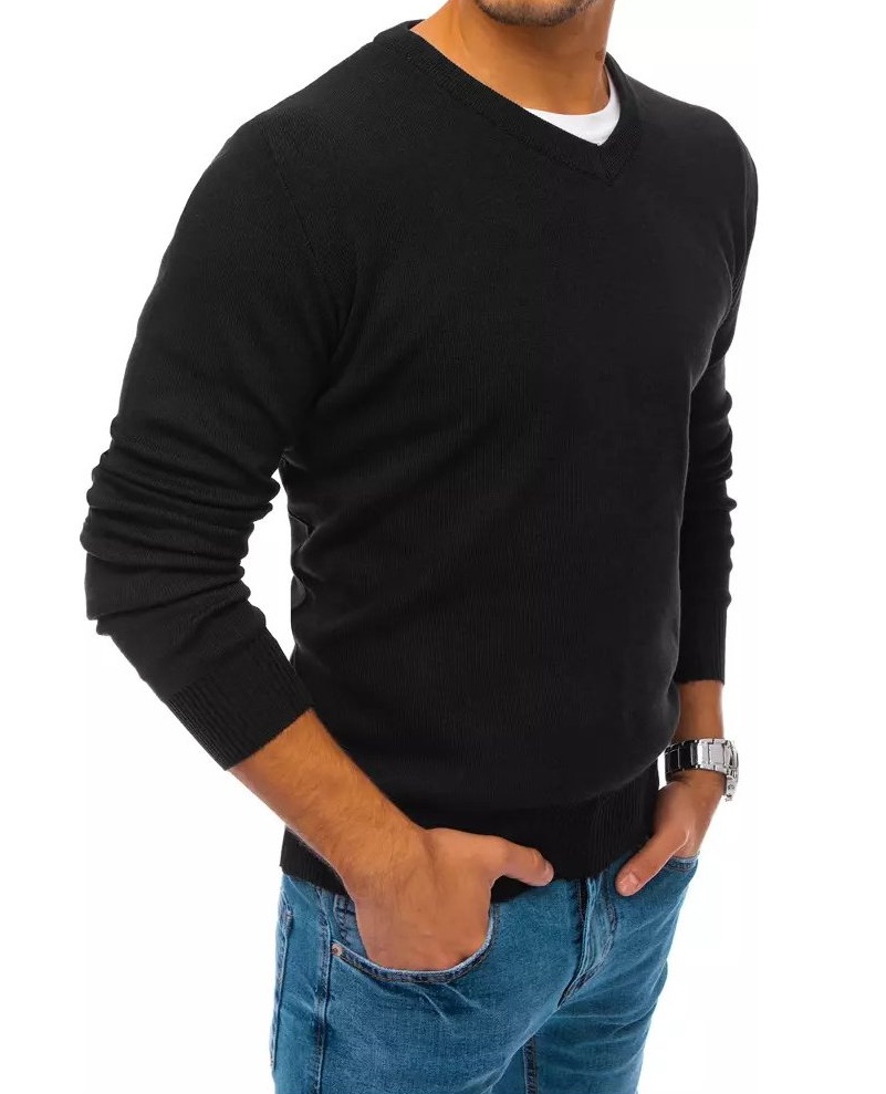 Pánský černý svetr s výstřihem do V
