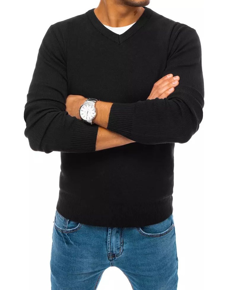 Pánský černý svetr s výstřihem do V