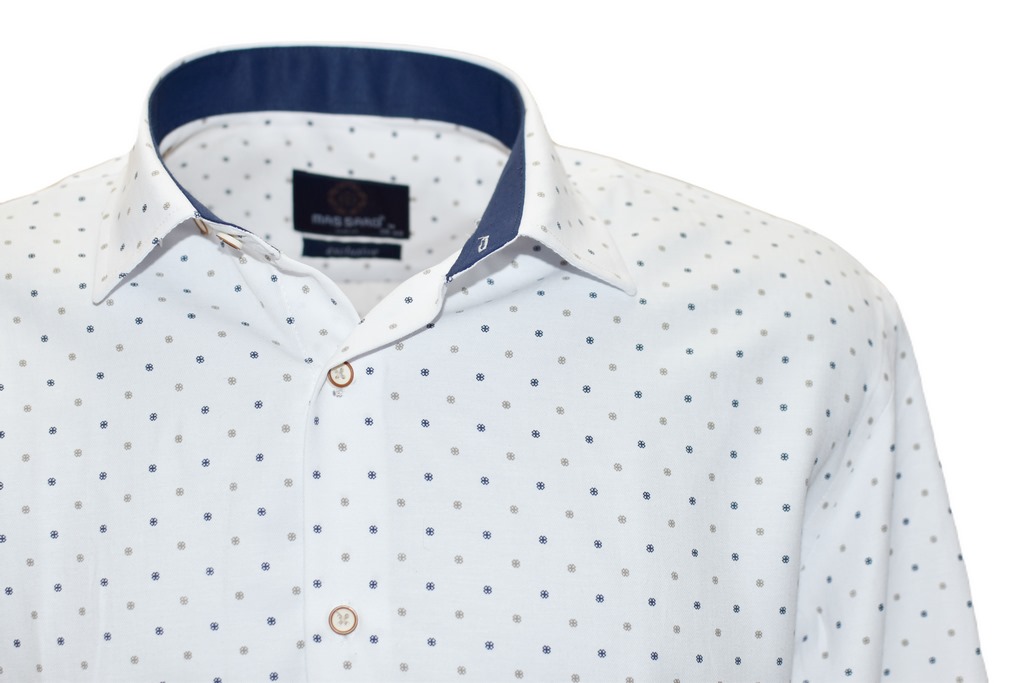 Bílá košile se vzorem (modré a hnědé květy) 